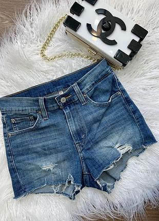Шикарні шорти❤️‍🔥 🏷️levis вік—13років стан—відмінний але має недолік(останнє фото)🔍