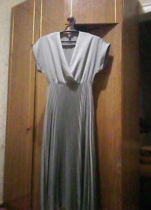 Сукня довга