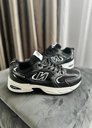 Чоловічі кросівки