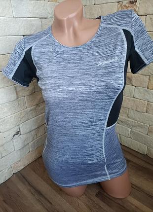 Спортивна футболка s,m