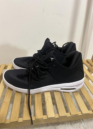 Кросівки number nike jordan