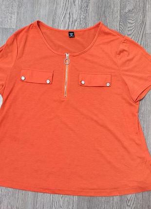 Футболка женская, футболка в красивом состоянии shein