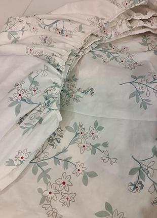 Простирадло із резинкою по периметру