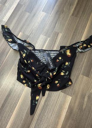Топ boohoo