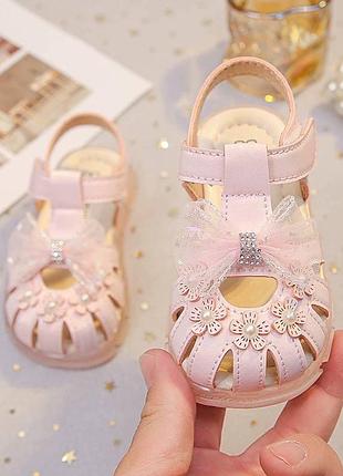 Босоніжки для дівчинки 3