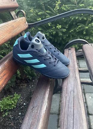 Сороконожки для хлопчика adidas predator 31р-19,5см!