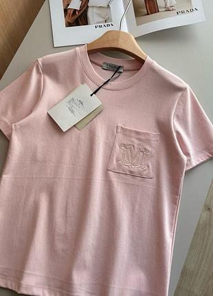 Жіноча футболка з вишивкою