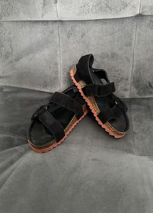 Босоніжки zara