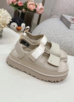 Босоніжки ugg угг
