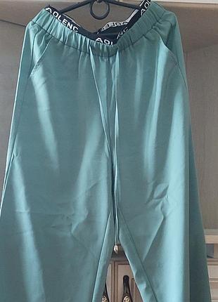 Брюки палаццо