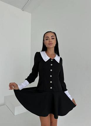 Женское классическое платье с воротником