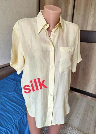 Светлая тоненькая шелковая блуза