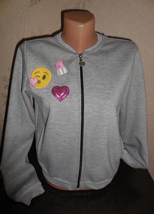 Кофта *emoji*  с нашивочками, 12-14 лет (158-164 см)