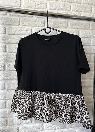 Футболка жіноча, чорна з атласним леопардовим низом
