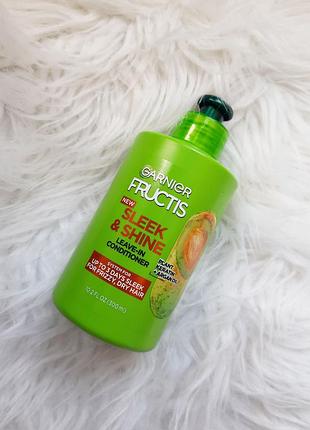 Інтенсивно розгладжуючий незмивний живильний крем-кондиціонер garnier fructis sleek & shine