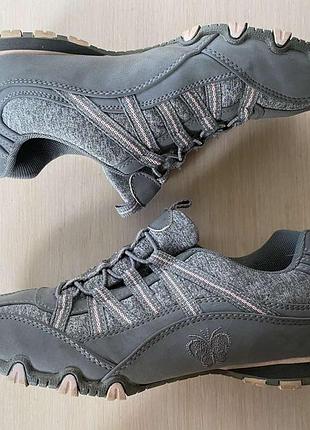 Кроссовки graceland