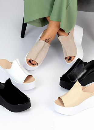 Шлепанцы на платформе