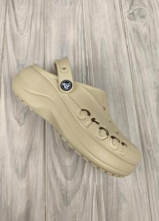 Сабо crocs classic baya platform clog bone