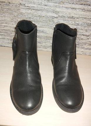 Продам черевики 35 розміру