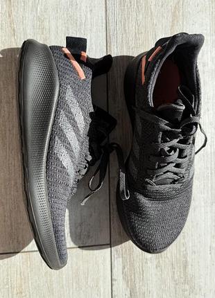 Кросівки для занять спортом жіночі бренду adidas