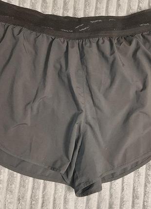 Шорти. nike