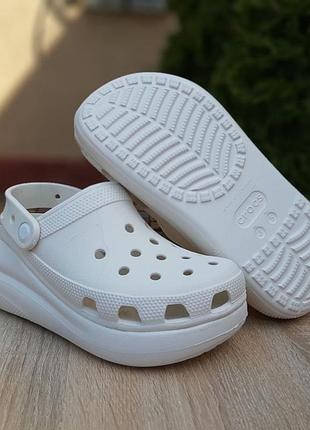 Шлепанцы crocs белые2 фото