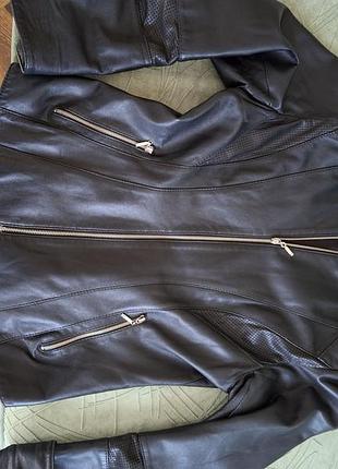 Куртка 46р.cjina bacconi