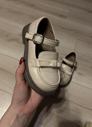 Лоферы для девочки