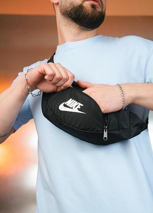 Бананка nike 1000d чорна, біле лого2 фото
