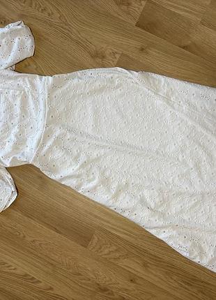 Сукня плаття білосніжне про шва спущені плечі сукенька міді