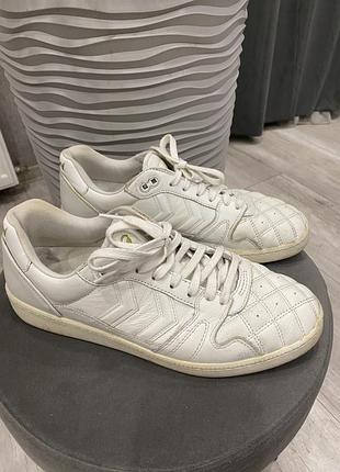 Шкіряні кросівки від hummel 39p /25,5см