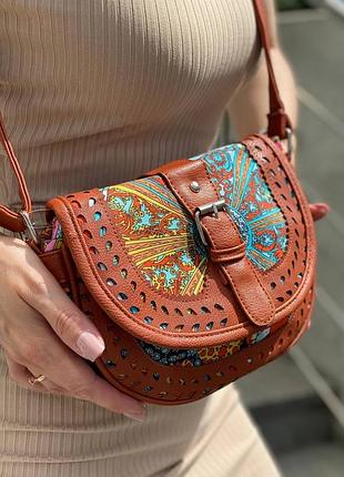 Сумка жіноча