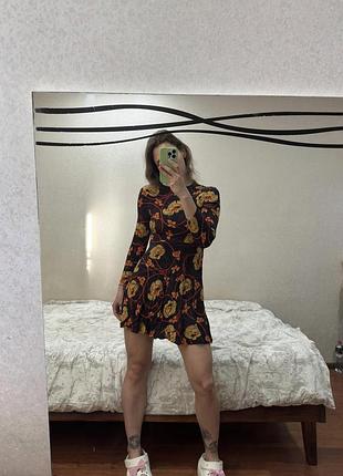 Сукня в квіти