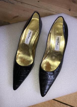 Sacha туфлі з гострими носками на каблуку туфли с острыми носками на каблуке