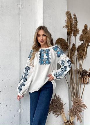 Легка, стильна, з українською душею