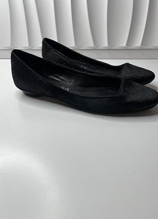 Шкіряні  елегантні туфлі