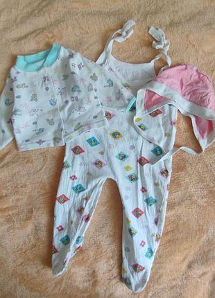 Повзунки + кофта + шапочка