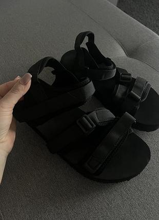 Босоніжки на регуляторах 🖤 2