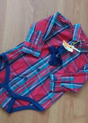 Красивая новая рубашка с бабочкой в клетку, 74р.
