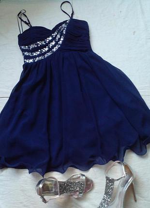 Изысканное праздничное платье 14 р