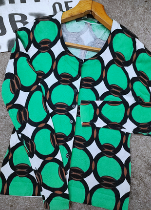 Лёгкая кофточка модный принт