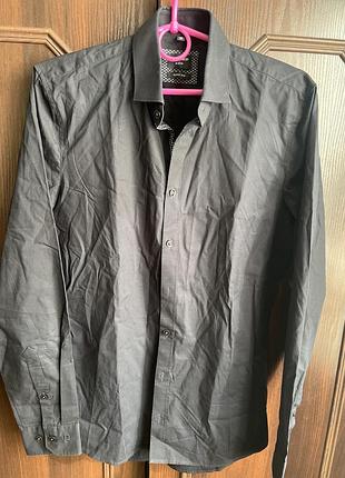 Рубашка классическая черная