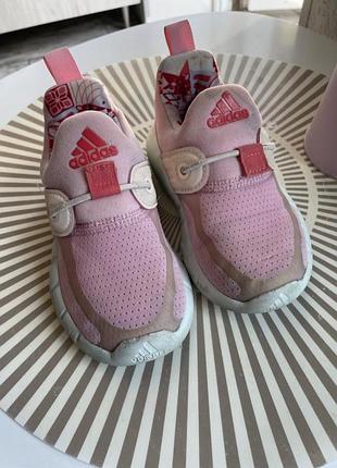 Кросівки adidas