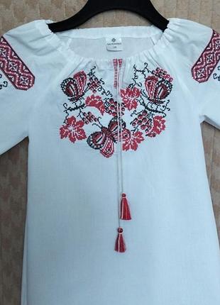 Детская вышиванка с рукавами 3/4 в идеальном состоянии от украинской фирмы, galychanka’’.