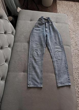 Прямые джинсы 34 размер хs/s в идеальном состоянии