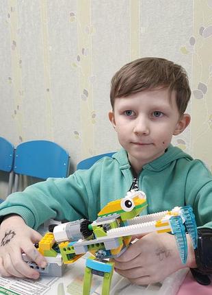 Уроки из робототехники. 60+ роботов пакет документов 10 шт4 фото
