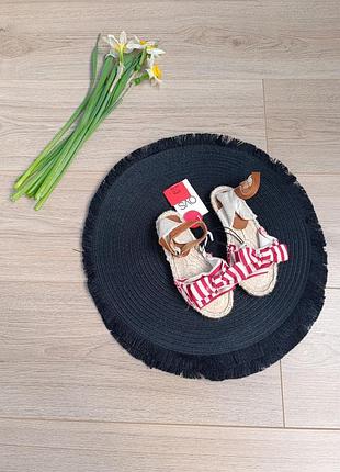 Босоножки ovs