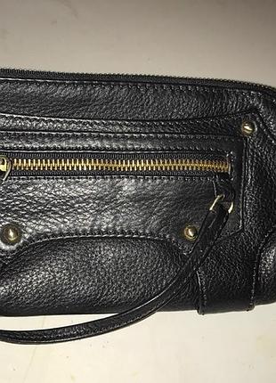 Маленькая, удобная сумочка