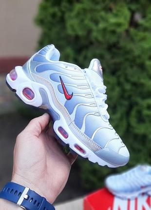 👟 женские кроссовки nike air max plus tn белые с красным и серебром 👟