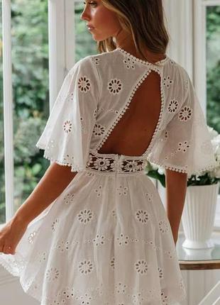 2257 белое платье